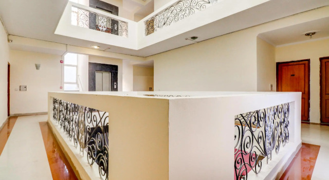 Capital O 68506 Shiv Guest House