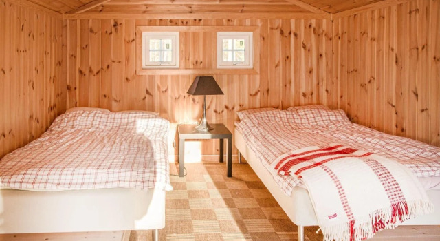 Nice Home in Østby With Wifi and 4 Bedrooms, Rezerwuj Hotel Hotele 3-gwiazdkowe w Trysil, 3*