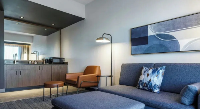 Люкс c 1 комнатой Courtyard by Marriott Indianapolis Fishers