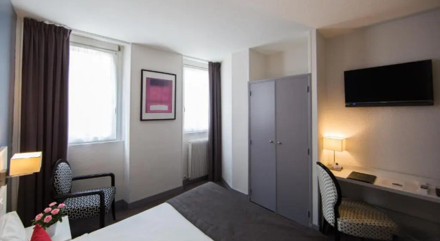 Номер Comfort Hotel Cannes Croisette