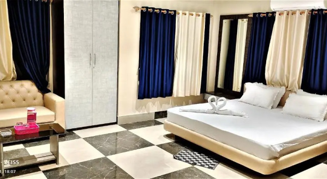 STAYMAKER Addyama - Only Indian Citizens Allowed, Buchen Sie Hotel Kamarhati Westbengalen
