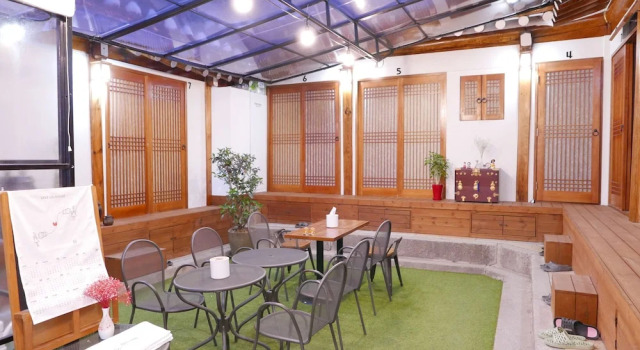 Четырёхместный номер Standard Bibimbap Hanok Guesthouse Gyeongbokgung