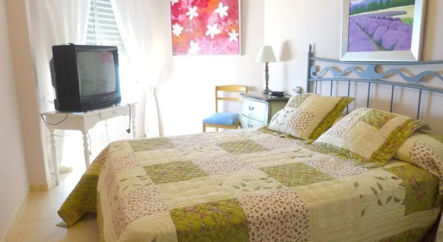 Apartments Campello, 预订 公寓 坎佩略 白色海岸