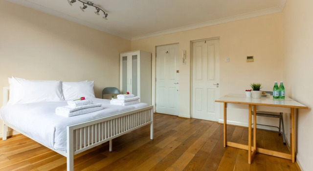 Comfortable Studio In Charming Islington, Забронировать Отель Отели Англии 3 звезды, 3*