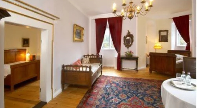 Schloßhotel Eggersberg, Rezervasyon Otel Riedenburg Altmühltal