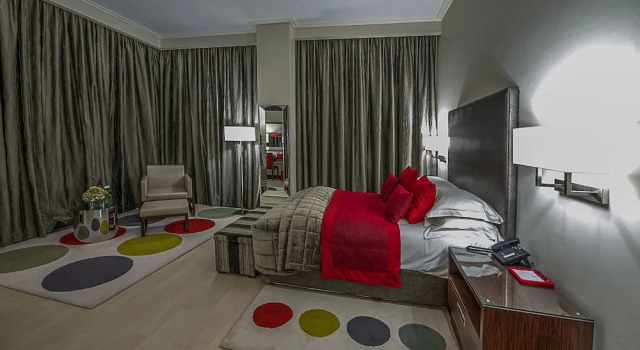 Студия The George Hotel