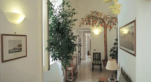 I Fiori Di Napoli B&B, Забронировать Отель «постель и завтрак» Отели Неаполя с завтраком, рядом с Концертный зал «Напулитаната», Завтраки