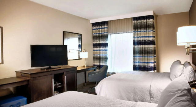 Четырёхместный номер Standard Hampton Inn & Suites By Hilton Baltimore/Aberdeen, Md