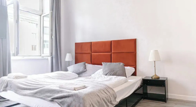 Апартаменты Affordable 1BR Near U6 Schoepfwerk