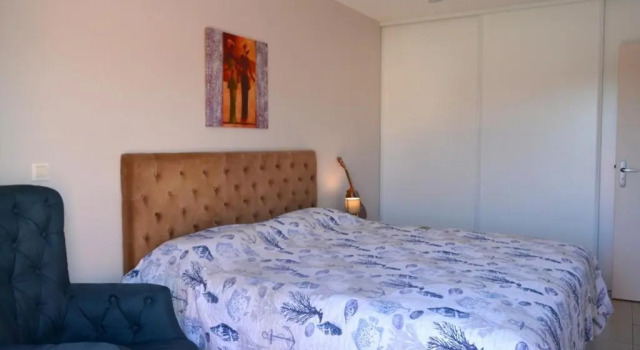 Hanalei duplex - downtown Papeete - 1 bedroom - AC - WiFi - 2 persons, Забронировать Отель Отели Таити с парковкой, Парковка