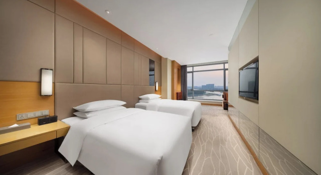Клубный номер Standard с видом на озеро Crowne Plaza Yangzhou by IHG