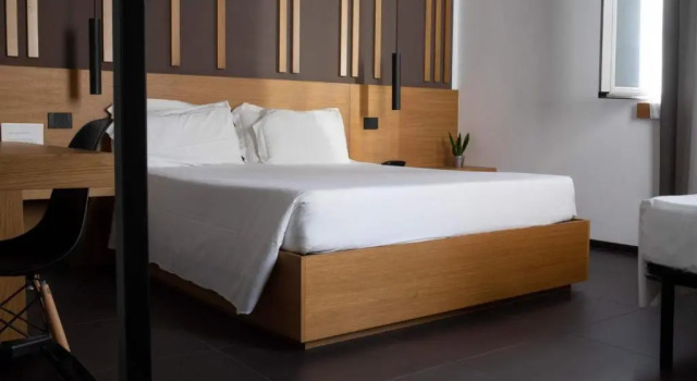 Четырёхместный номер Standard Central Lodge Hotel
