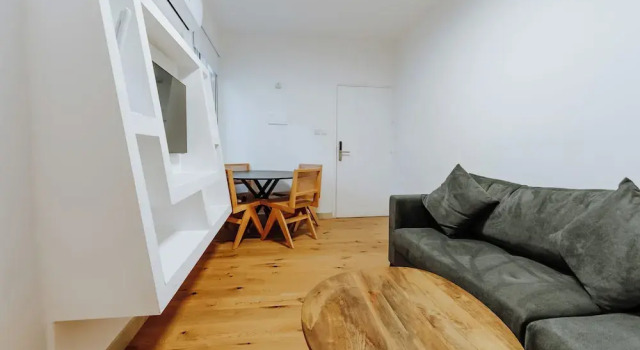 Larnaca Beach Bliss Apartment
