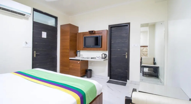 Номер Deluxe Hotel Rockland & Restaurant