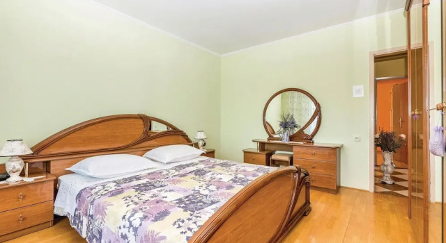 Beautiful Home in Grizane With Wifi and 3 Bedrooms, Забронировать Отель Бласковичи 