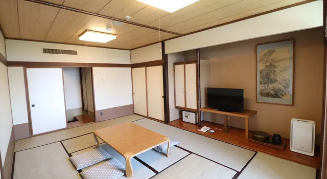 Четырёхместный номер Standard Tokachi Makubetsu Onsen Grandvrio Hotel