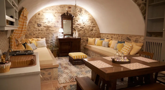 Номер Standard Dandy Villas Dimitsana - a family ideal charming home in a quaint historic neighborhood - 2 fireplaces for romantic nights