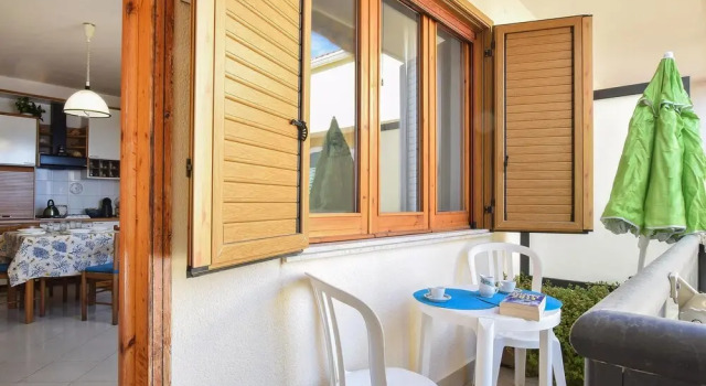 Nice Apartment in Taormina With 1 Bedrooms, Book Apartment Hotels in Sicily with Parking, Parking