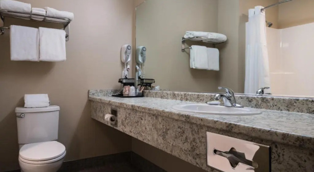 Номер Standard с видом на гавань Harbor 360 Hotel Seward