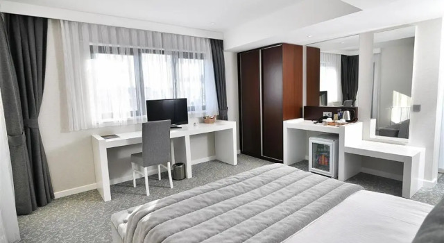 Двухместный номер Standard SVEO Business Hotel