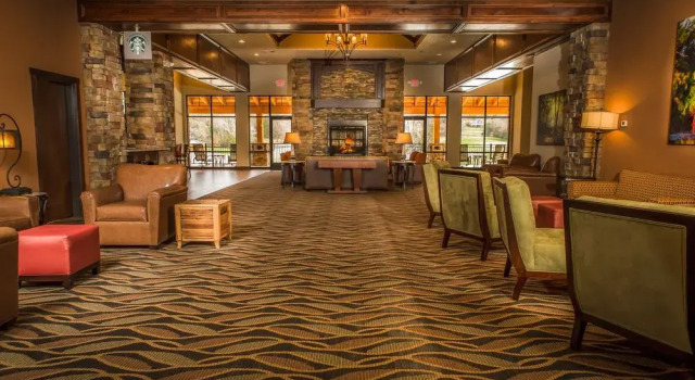 The Lodge At Old Kinderhook Golf Resort, Забронировать Курортный отель Камдентон Lake of the Ozarks