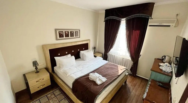 Полулюкс Resident Hotel Gogol