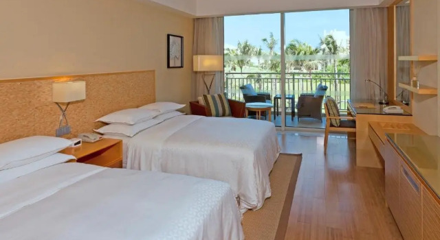 Двухместный номер Standard с балконом и seafront Four Points by Sheraton Shenzhou Peninsula Resort