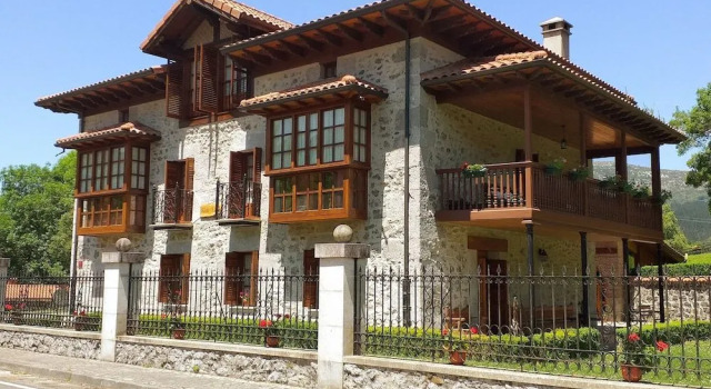Posada Valle Verde, Buchen Sie Hotel Ruesga Kantabrien