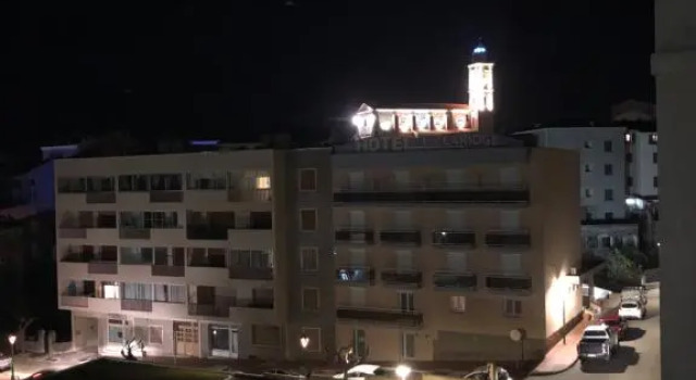Le Bonaparte splendide appart dernier étage vue mer coeur Propriano, Varaa Huoneisto Propriano 