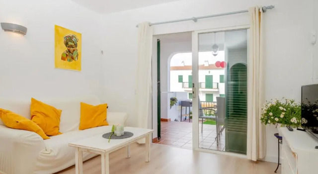 Pregonda 13 Menorca, Rezerwuj Hotel Hotele w Minorka z parkingiem, Parking