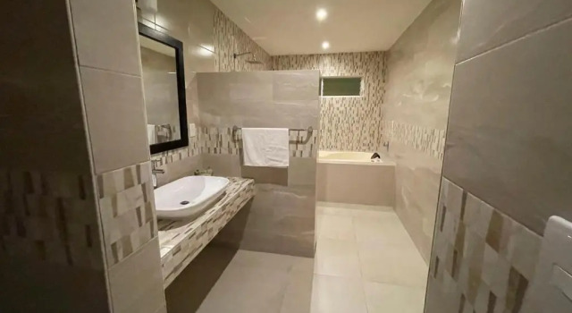 Люкс ABERDEEN HOTEL DOLORES HIDALGO