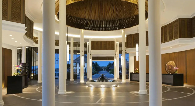 Golden Palm Tree Sepang