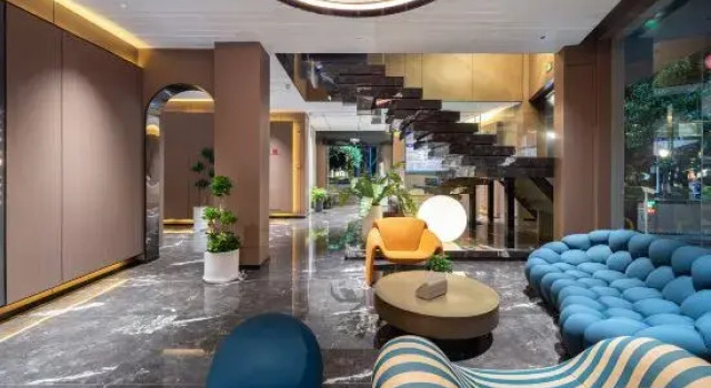 Jinhuang Future Hotel (Honghezhou Government Branch), Boek Hotel Mengzi Yunnan