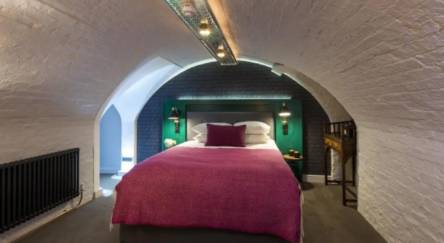 Люкс с 2 комнатами The Churchill Hotel