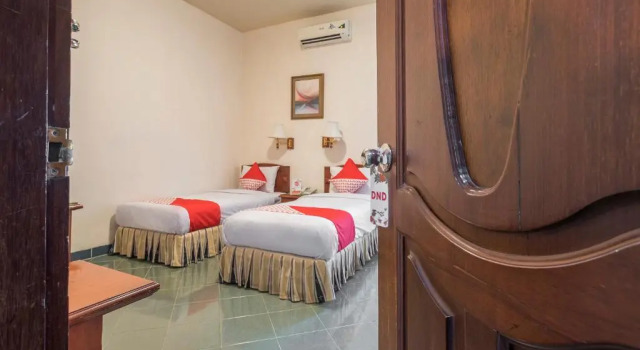 Двухместный номер Deluxe OYO 1090 Hotel Anging Mammiri Makassar