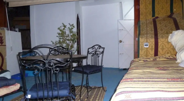 Appartement Typique Casbah Tanger Lieu Historique, Rezerwuj Apartament Hotele w Tanger-Tetouan z parkingiem, Parking