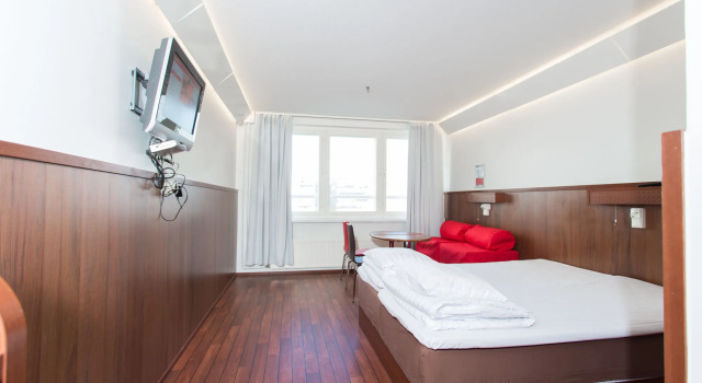 Omena Hotel Jyväskylä, Забронировать Отель Ювяскюля Laajavuori, рядом с Железнодорожный вокзал Йювяскюля