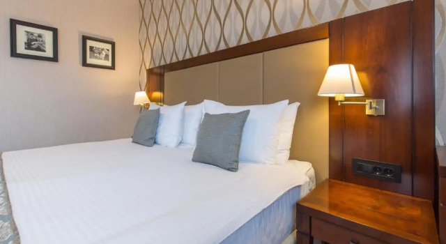 Двухместный номер Superior с балконом Xenon Hotel & SPA