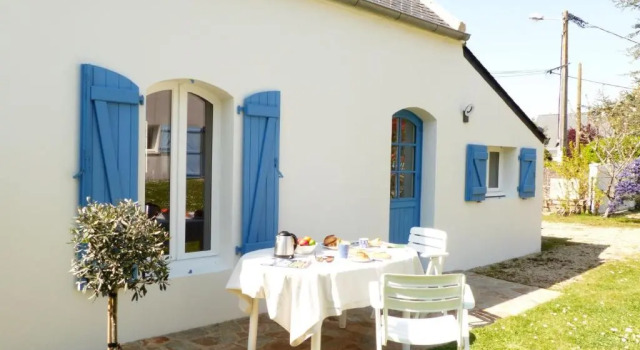 Carnac - Charmante Maisonnette de Vacances - 2 Pers (Adults Only), Rezerwuj Hotel Carnac 
