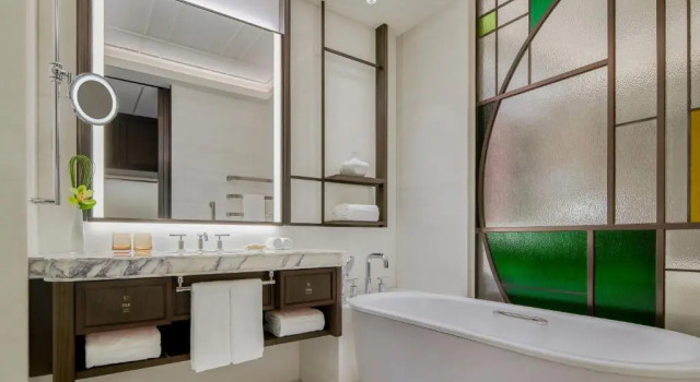 Двухместный номер Horizon Club с видом на реку Shangri-La Qiantan, Shanghai