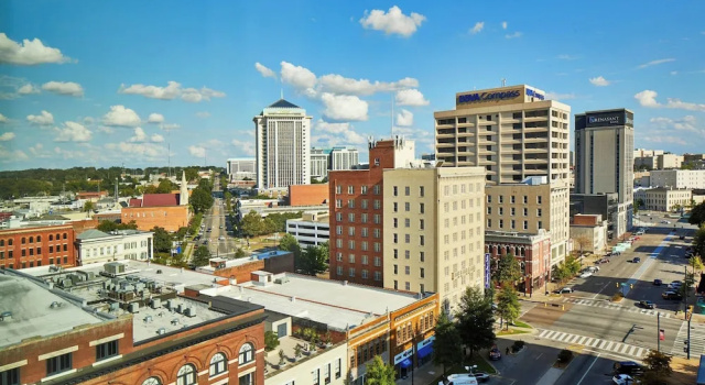 Номер Classic Renaissance Montgomery Hotel & Spa at the Convention Center