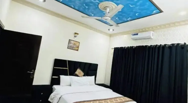 Pearl Galaxy Family Guest House, Rezervasyon Misafirhane Gulshan-E-Jamal kahvaltılı oteller, Kahvaltı