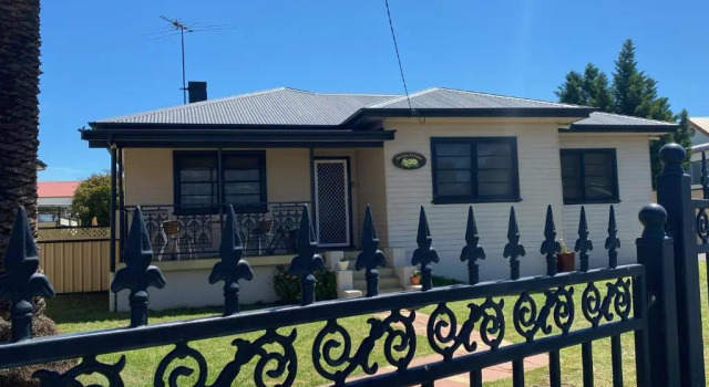 Коттедж с 3 комнатами Inverell Terrace Motor Lodge