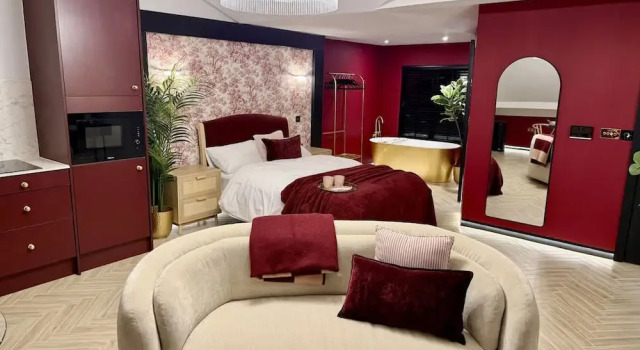 Gold Bath Japandi 2 Apts Bham City Centre