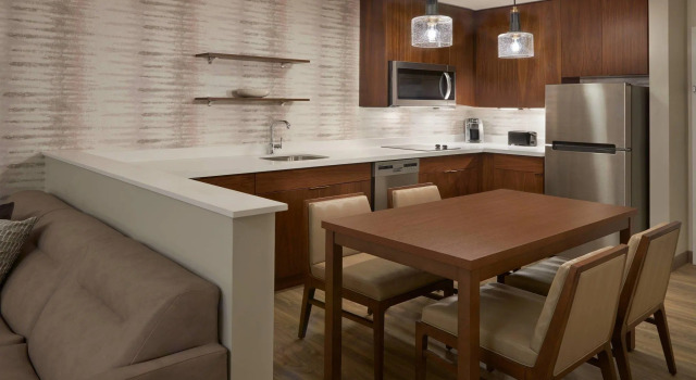 Четырёхместная студия Residence Inn by Marriott Toronto Mississauga Southwest