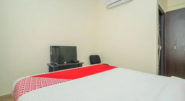 Oyo 28119 Omkar Global Inn, Забронировать Отель Отели штата Карнатаки 3 звезды, 3*
