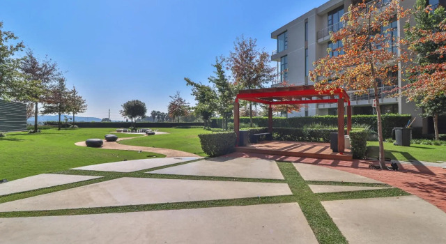 Stazascene 1420, Boek Hotel Pretoria 
