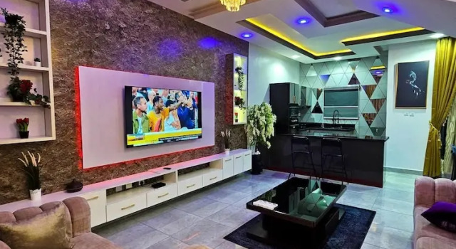 2 Bed Apartment 5 - Serene Benin City Haven, Buchen Sie Ferienwohnung Benin-Stadt 