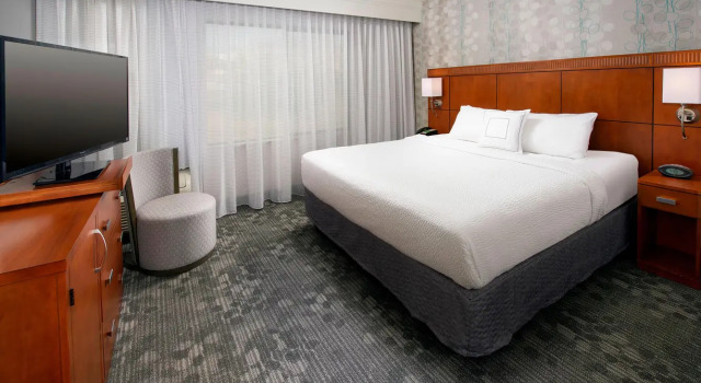 Люкс Courtyard by Marriott San Antonio Lackland