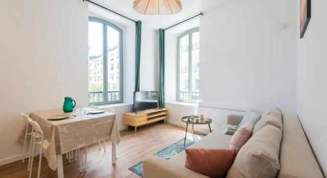 Апартаменты с балконом Appartements centre-ville - Wifi - Cuisine tout équipée - Lave-linge